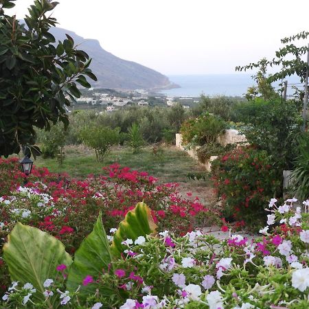Chrissi'S House With Garden And Sea View Zerviana Villa กิสเซมอส ภายนอก รูปภาพ