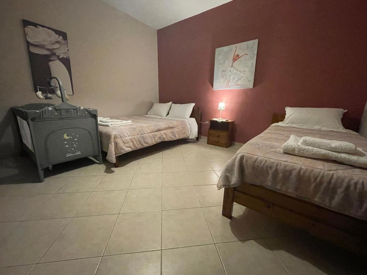 Chrissi'S House With Garden And Sea View Zerviana Villa กิสเซมอส ภายนอก รูปภาพ